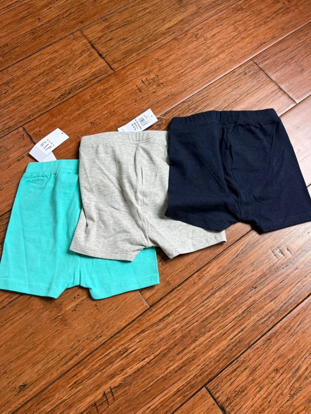 Gap Kids Baby Girl 3-Pack Cotton Stretch Shorts 12-18 months